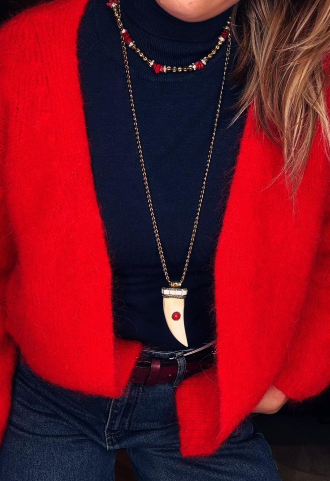 Collana lunga zanna in osso e dettagli rossi – Gipsy Chic Lovers