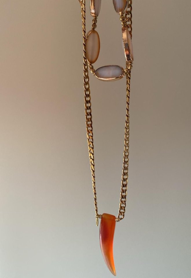 Collana Zanna in Corniola e catena dorata – Gipsy Chic Lovers