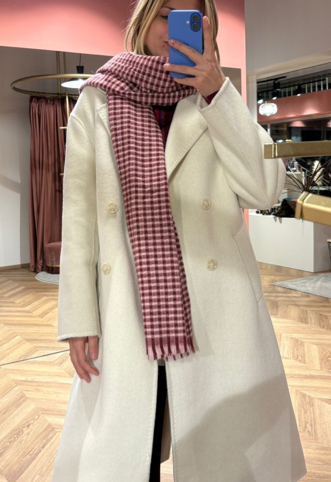 Sciarpa Romy – quadretti bordeaux/rosa, morbida e avvolgente